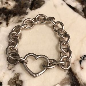 Tiffany & Co. heart link bracelet!